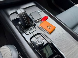 Volvo XC60 2022