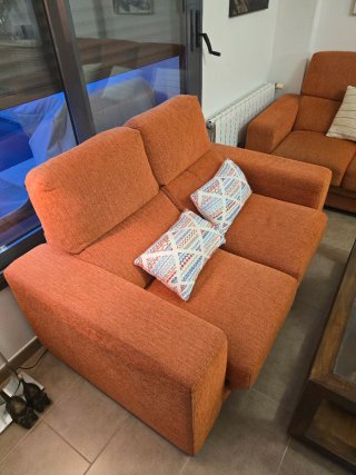 Sofá de 2 plazas extensibles naranja