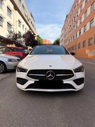 Mercedes-Benz CLA 200D DCT 2023