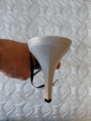 Zapatos de vestir grises nacarados