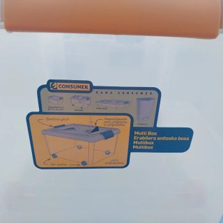 Caja de almacenaje con ruedas