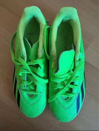 Botas de fútbol niño
