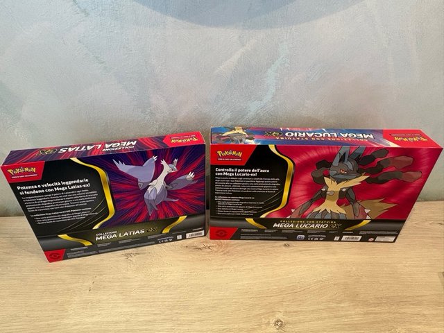 Lotto Pokémon Sigillato - Mega Lucario, Latias