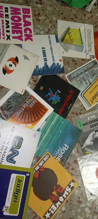 Lote 26 Vinilos Remember Años 90