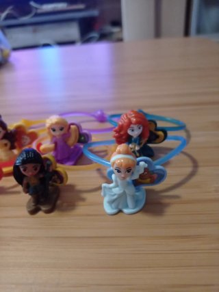 Lote 6 Pulseras Kinder Joy Princesas Disney
