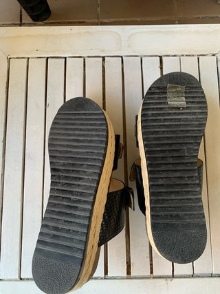 Sandalias mustang negras talla 40