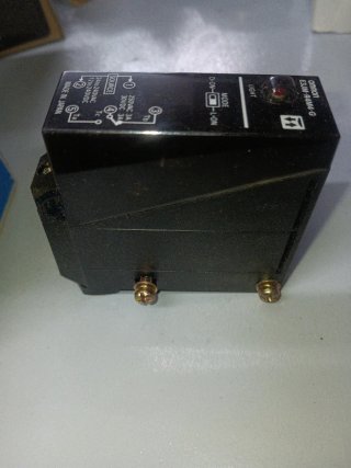 Detector fotoeléctrico OMRON E3JM-R4M4-G