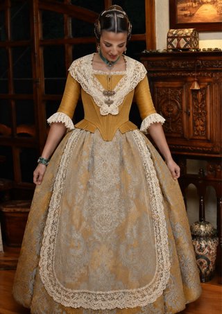Corte Completo traje fallera manga larga