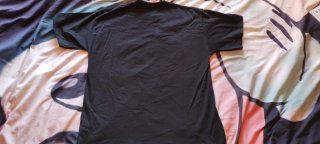 Camiseta Fruit of the Loom . Ibiza. Negra .Talla M