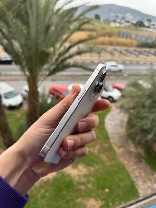iPhone 15 Pro - 91% Batería