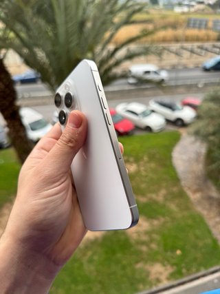 iPhone 15 Pro - 91% Batería