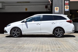 Toyota Auris 140H TOURING SPORT FEEL EDITION