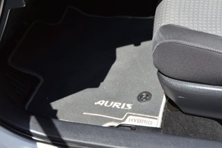 Toyota Auris 140H TOURING SPORT FEEL EDITION