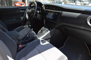 Toyota Auris 140H TOURING SPORT FEEL EDITION