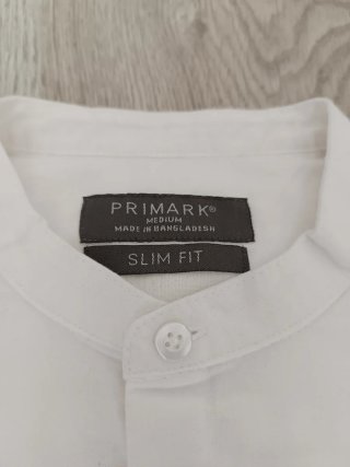 Camisa blanca cuello mao