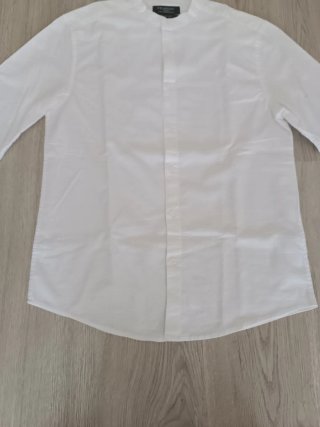 Camisa blanca cuello mao