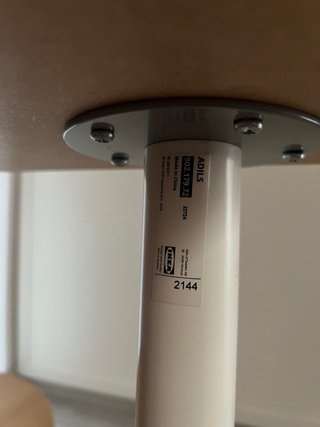 Escritorio IKEA simple