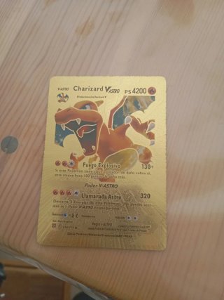 Carta Pokémon Charizard V ASTRO PS 4200
