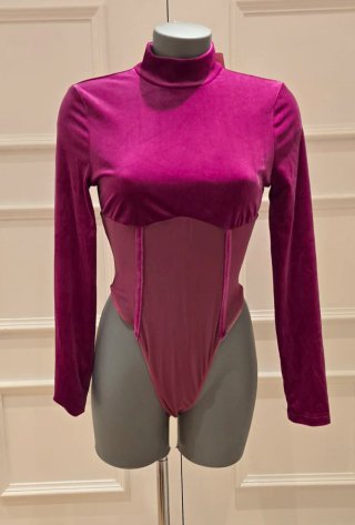 Body Terciopelo Cuello Alto