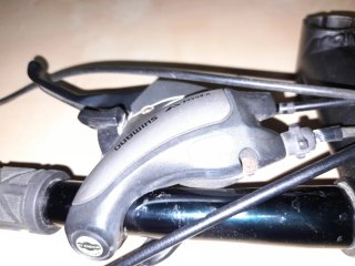 Manetas de cambio Shimano para bicicleta y manilla