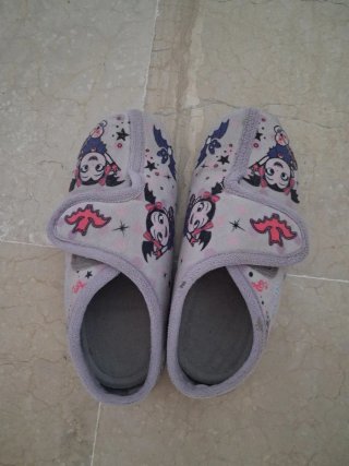 Zapatillas de casa infantiles