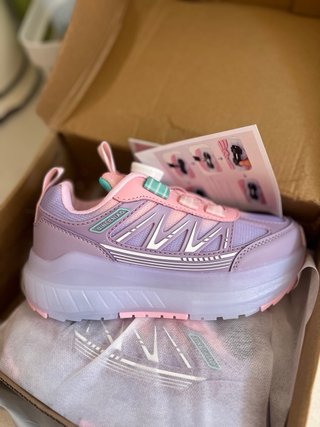 Zapatillas con Rueda Talla 33