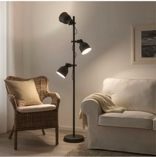 Lámpara de pie 3 focos, gris oscuro Hektar Ikea