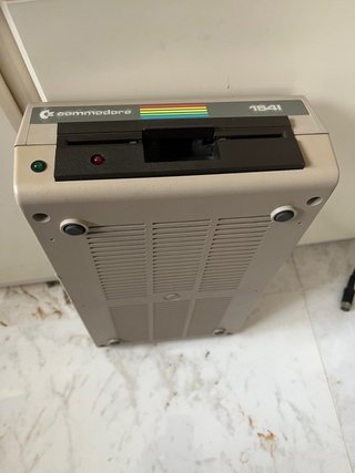 Commodore 64 con Datasette, Drive, Stampante,