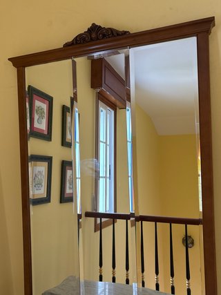 Mueble tocador con espejo y mármol