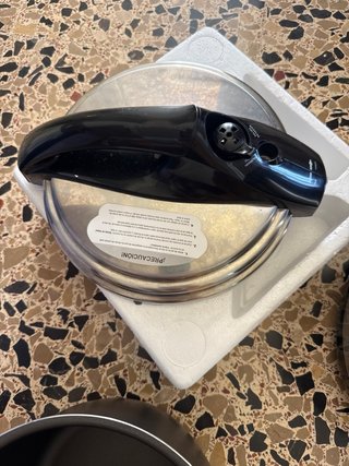 Olla a presión eléctrica Orbegozo HPE 6075