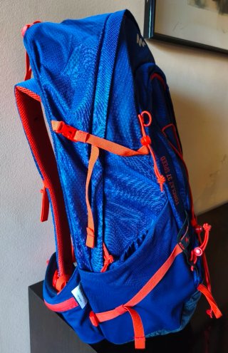 ¡Nueva! Mochila Quechua Forclaz 37 Speed
