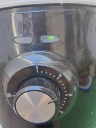 Freidora de aire Taurus 1.5L