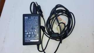 Adaptador Corriente HP F1454A AC/DC 19V 3.16A