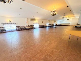 Local comercial en venta en Yuncos