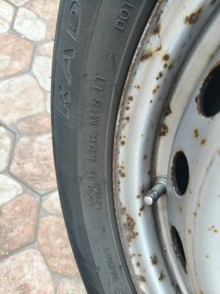 Neumáticos y llantas 5x120_ 215/65 R16 C M+S.