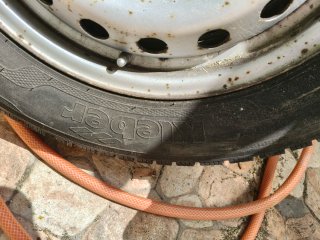 Neumáticos y llantas 5x120_ 215/65 R16 C M+S.