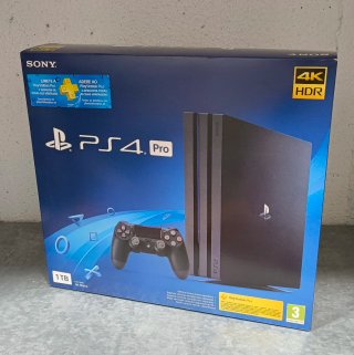 Caja PS4 Pro 1TB Jet Black