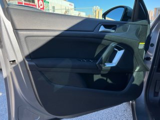 Peugeot 308 SW / Manual / Gasolina / Año 2015