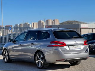 Peugeot 308 SW / Manual / Gasolina / Año 2015