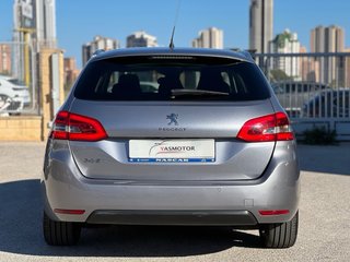 Peugeot 308 SW / Manual / Gasolina / Año 2015