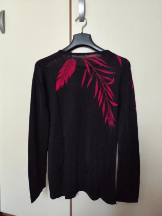 Maglia vintage fiorata nera e rossa