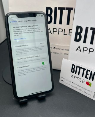 iPhone  XR  128GB // BAT 100%// GARANTÍA// CAMBIOS