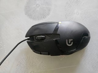 Logitech g 402