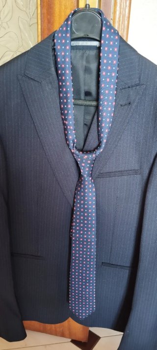Traje de caballero azul