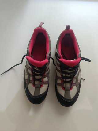 Botas de montaña mujer