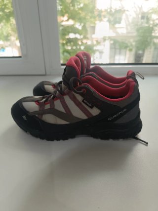 Botas de montaña mujer