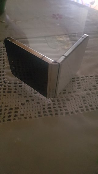 Samsung Z Flip 5 pantalla rota