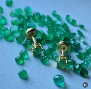 Colgante de Caballo Esmeralda y Diamantes