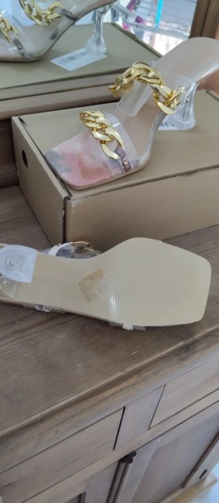 Sandalias Verano Beige y Doradas