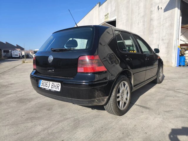 Volkswagen Golf 1.9 TDi